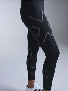 2XU Light Speed-Mid-Rise Compression Running Tights Black Leggings Small Tall